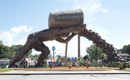 Colapsa Monumento "El Colotero" en Veracruz: conoce la historia de la emblemática escultura