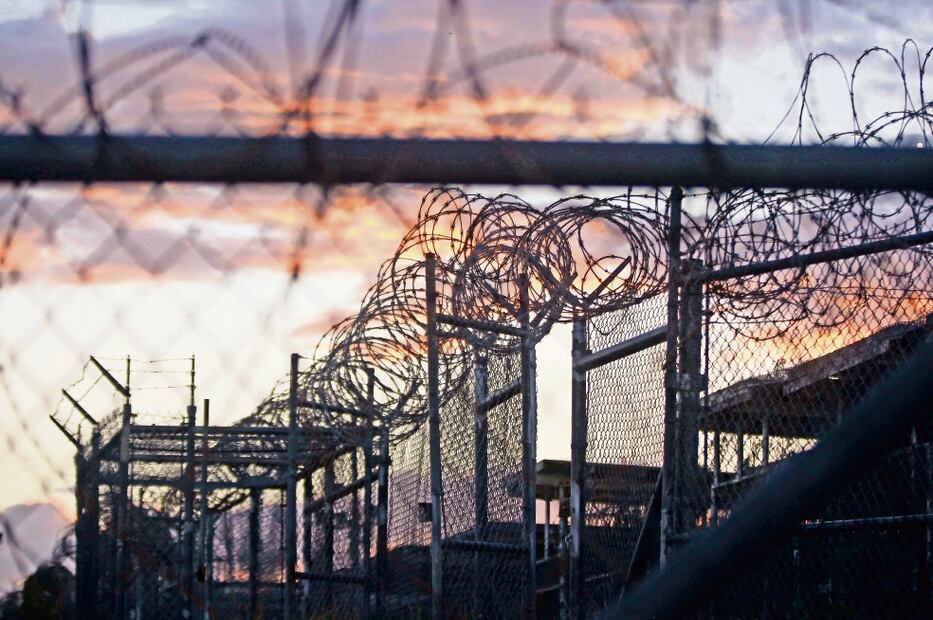 El campo X-Ray de la base militar de EU en Guantánamo, Cuba. El Pentágono dijo ayer que cuatro presos que estaban ahí fueron enviados a Arabia Saudita (AP)