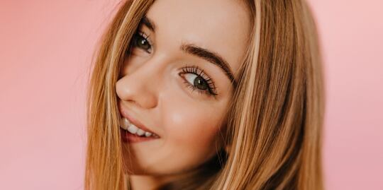 Qué aceites hacen crecer las pestañas