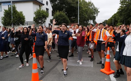 Hakas, los bailes con los que rinden honores a las víctimas de tiroteos en Nueva Zelanda 