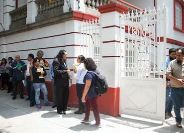 Llegan refuerzos a la casa de AMLO