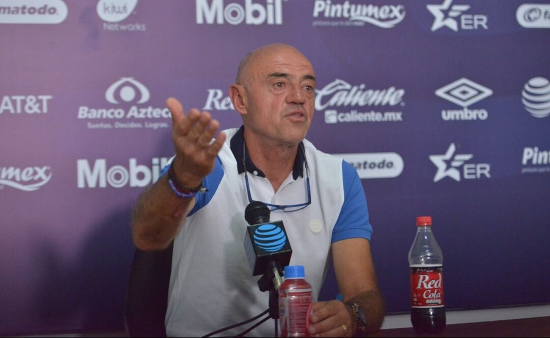 José Luis Sánchez Solá, técnico del Puebla. Foto: Leobardo Vázquez