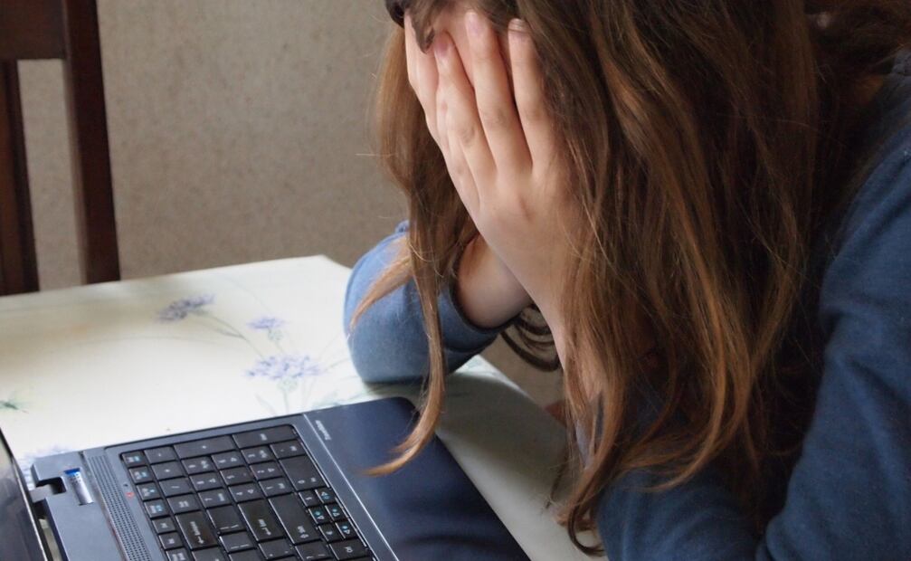 Las principales víctimas de Sextorción son mujeres entre 25 y 40 años de edad. Foto: Pixabay
