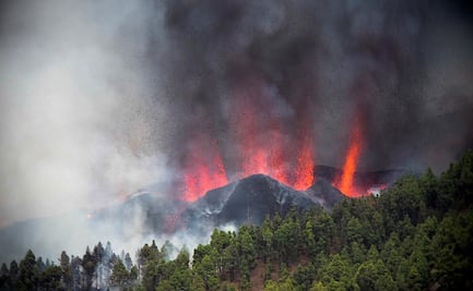 Suman 2 mil evacuados tras erupción de volcán en isla española de La Palma