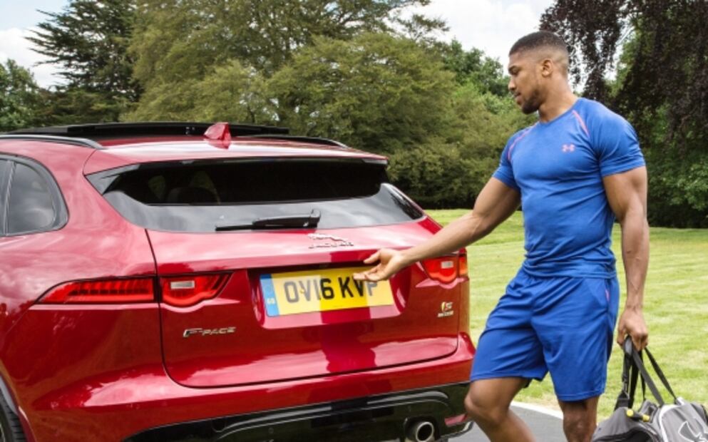 Estos son los coches de lujo de Anthony Joshua
