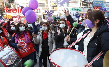 Así se viven las marchas por el Día internacional de la Mujer en el mundo