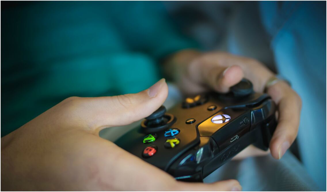 A través de un divertido universo de ciencia ficción, los videojuegos se han convertido en una opción para que mexicanos aprendan a manejar finanzas personales