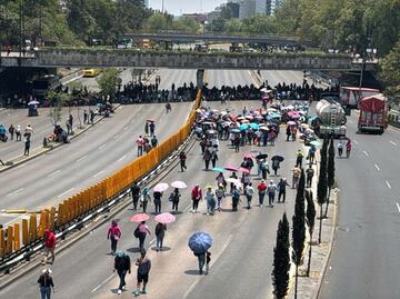 Bloqueo de la CNTE cumple 3 horas; colapsan vialidades y servicio de transporte en la CDMX