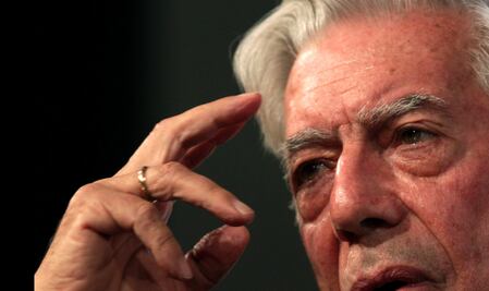 El Instituto Cervantes recibirá un legado "in memoriam" de Mario Vargas Llosa