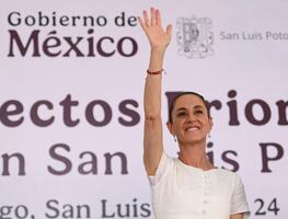 Sheinbaum afirma que aumento del 10% a la CNTE es superior al salario promedio del IMSS; maestros protestan en SLP