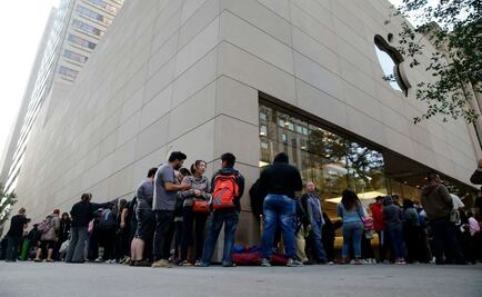 Nuevo iPhone llega a tiendas