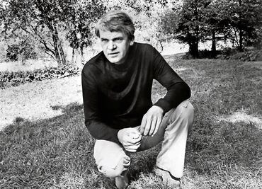 Milan Kundera y su gran idilio con la novela latinoamericana