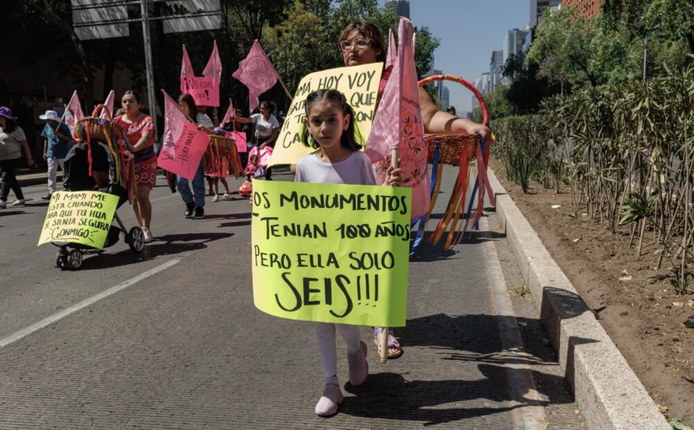 Mujeres marchan en la Ciudad de México en el marco del Día Internacional de la Mujer. Foto: Yaretzy M. Osnaya / EL UNIVERSAL