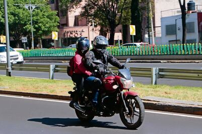 Incluyen a motociclistas en los nuevos señalamientos viales en CDMX