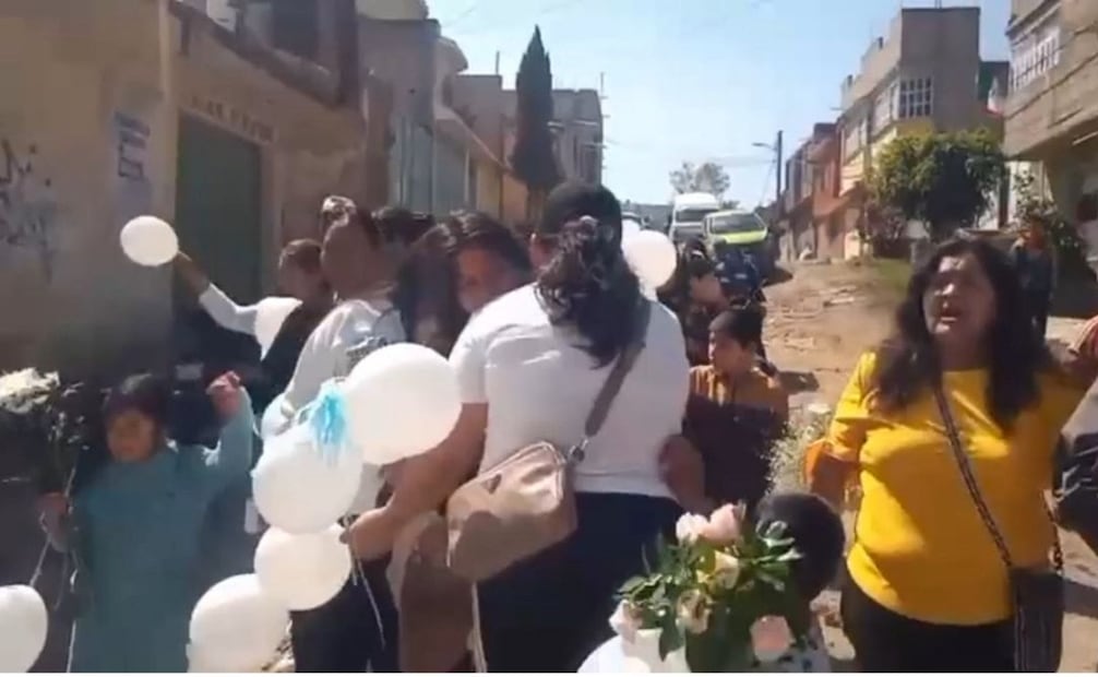 La Fiscalía mexiquense cesó de sus funciones al servidor público que refirió a la madre del niño Fernando a otro Centro de Justicia.  Foto: Especial