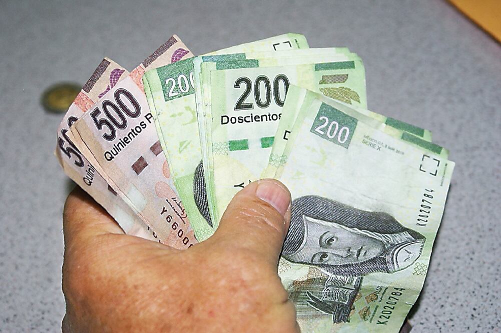 La falta de información transparente para el usuario, publicidad engañosa, términos y condiciones poco claras en contratos así como cláusulas crediticias alejadas de las sanas prácticas son las amenazas del sector (ARCHIVO EL UNIVERSAL)