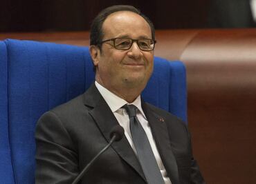 Francois Hollande dice estar dispuesto a reunirse con Vladimir Putin