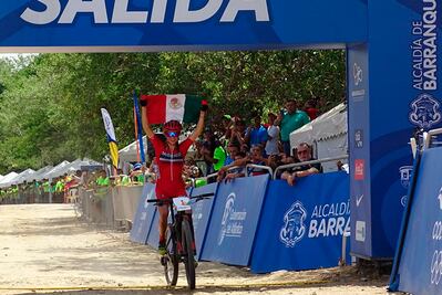 Daniela Campuzano gana oro en ciclismo de montaña