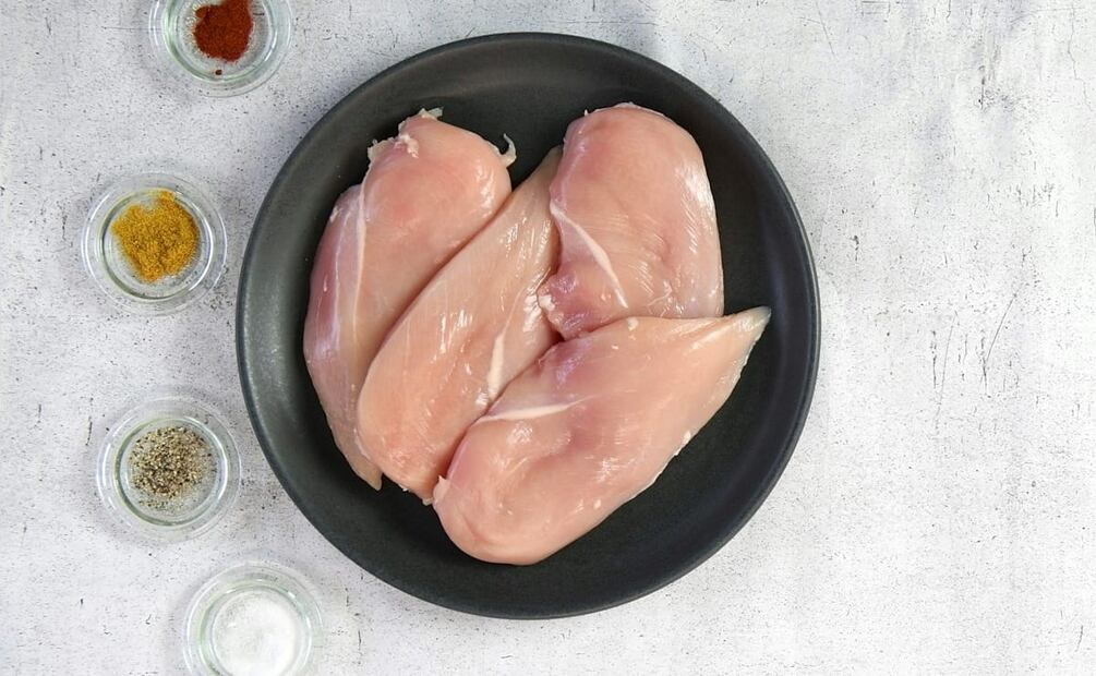 El pollo es uno de los alimentos más consumidos en México. Foto: Unsplash