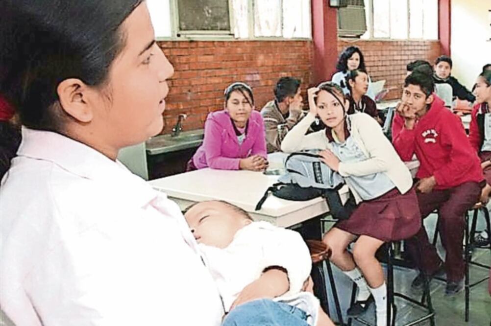 Sin planeación. Según la Encuesta Nacional de Dinámica Demográfica 2014, uno de tres embarazos no fue planeado y 73.9% de éstos se concentra en la población de 15 a 19 años ()ARCHIVO. EL UNIVERSAL