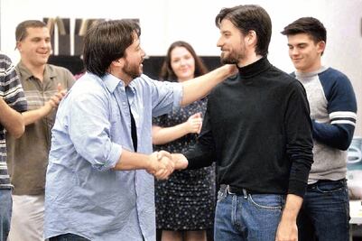 Confrontarán en tv a "Mentes brillantes"