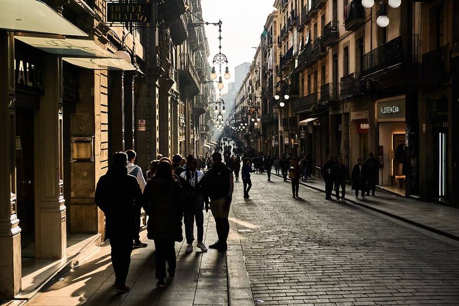 Las calles de la vieja Barcelona. Foto: Alberto Alcocer (@beco.mx)