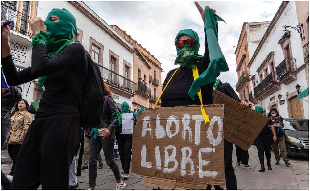 Marcha de mujeres para despenalizar el aborto en todo México. Foto: Especial