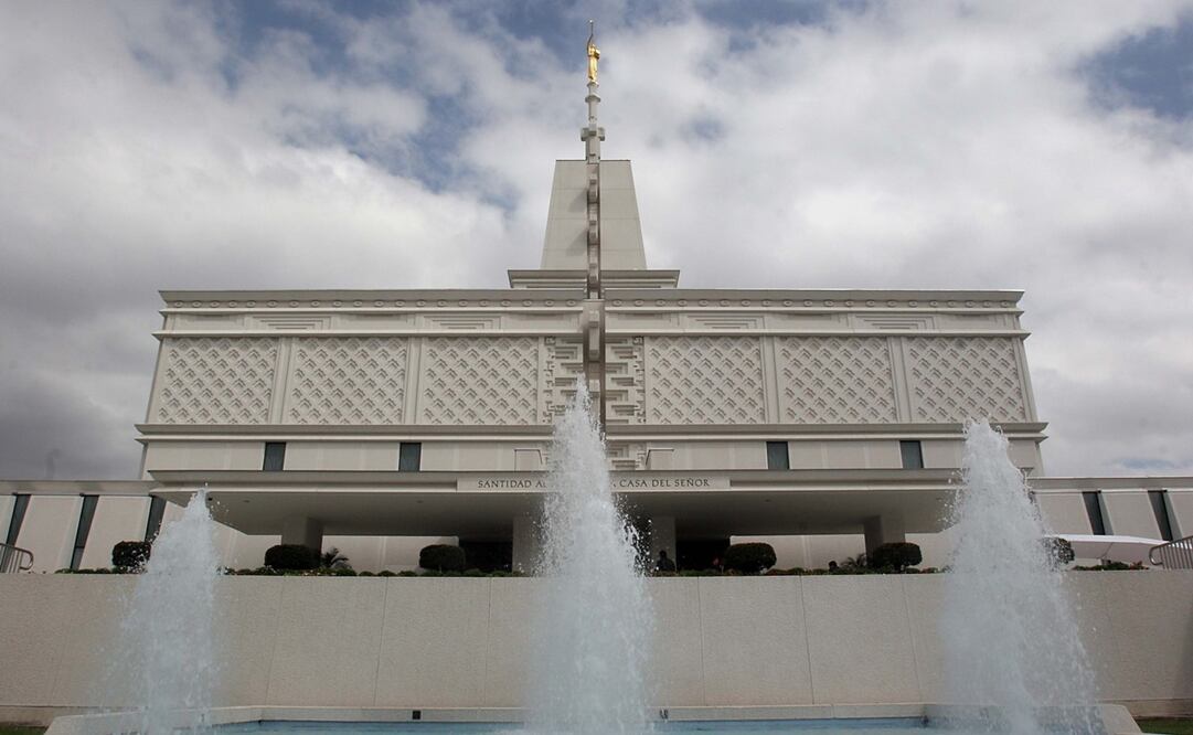 Aspectos exteriores de la Iglesoa de Jesucristo de los Santos de los Últimos Días, ubicada en Av. 510, San Juan de Aragón / Archivo. EL UNIVERSAL