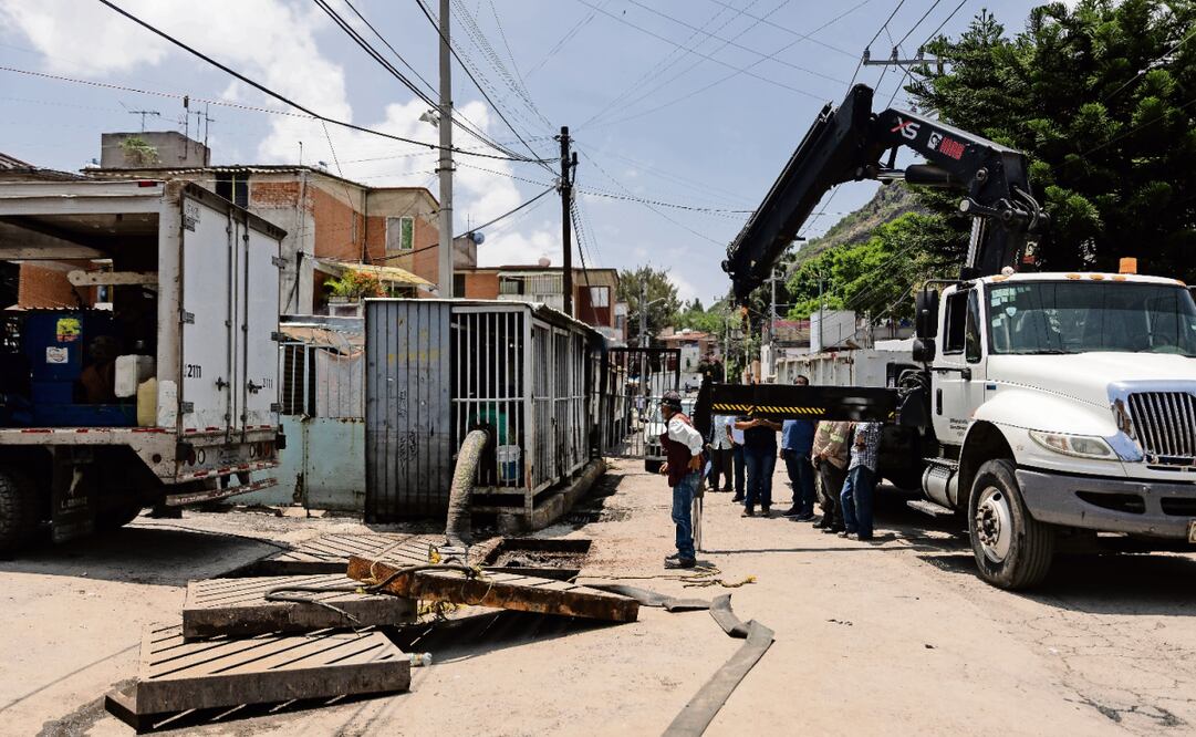 La construcción del colector evitará inundaciones y afectaciones como las que padecieron en Ejército de Oriente el 2 de junio, dijo la jefa de Gobierno. Foto: Archivo / EL UNIVERSAL