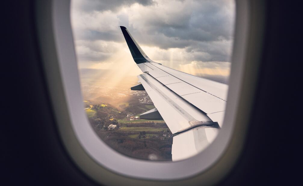 Ventana del avión. Foto: iStock