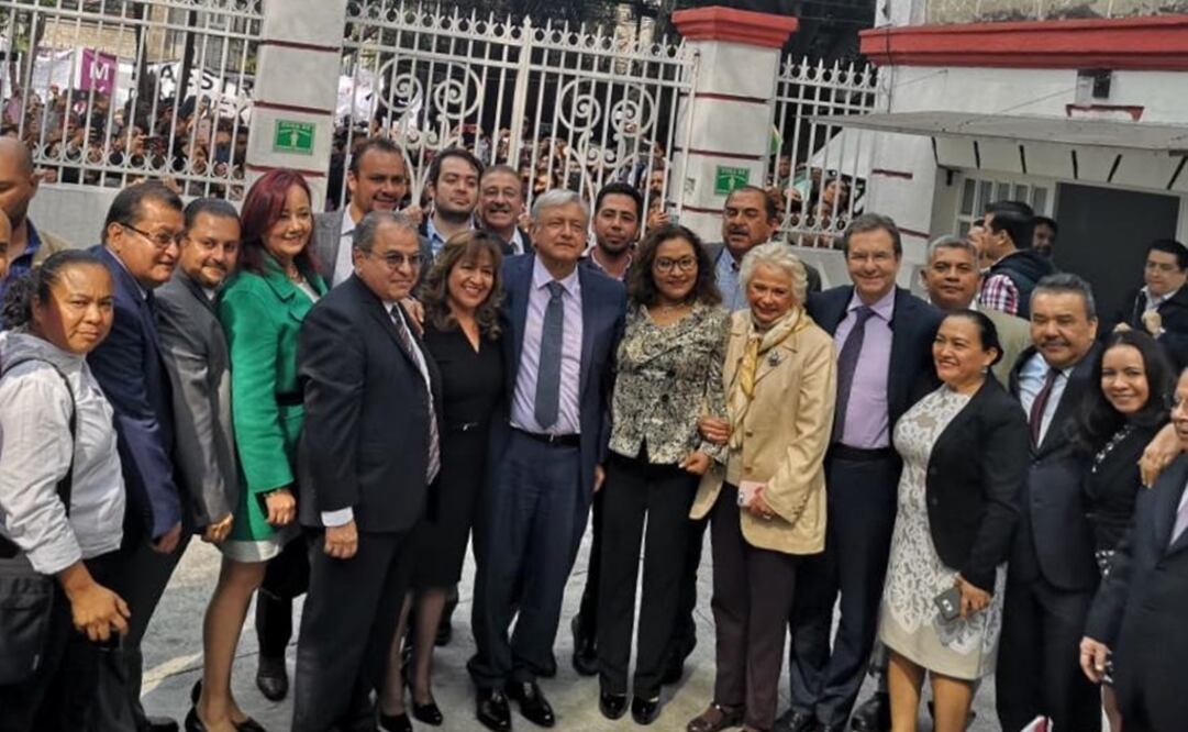 Reunión de maestros elbistas con el presidente electo Andrés Manuel López Obrador (FOTO: MISAEL ZAVALA)
