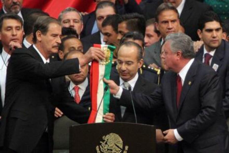 Diputados reordenan colores de la banda presidencial; dictamen pasa a Senado