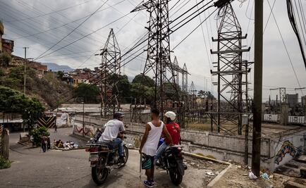 Cortes de luz en Venezuela provocan protestas