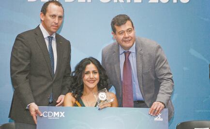 Alistan ceremonia de cambio de poderes