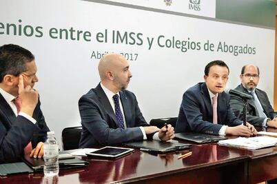 Arriola pide a abogados del IMSS actuar con ética