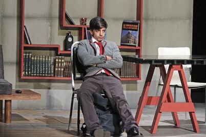 Redes sociales, tema de la obra "El último chico de la fila"