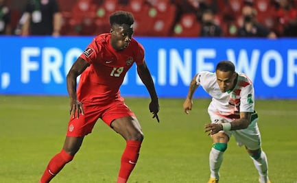 Alphonso Davies se pierde la Copa Oro por lesión