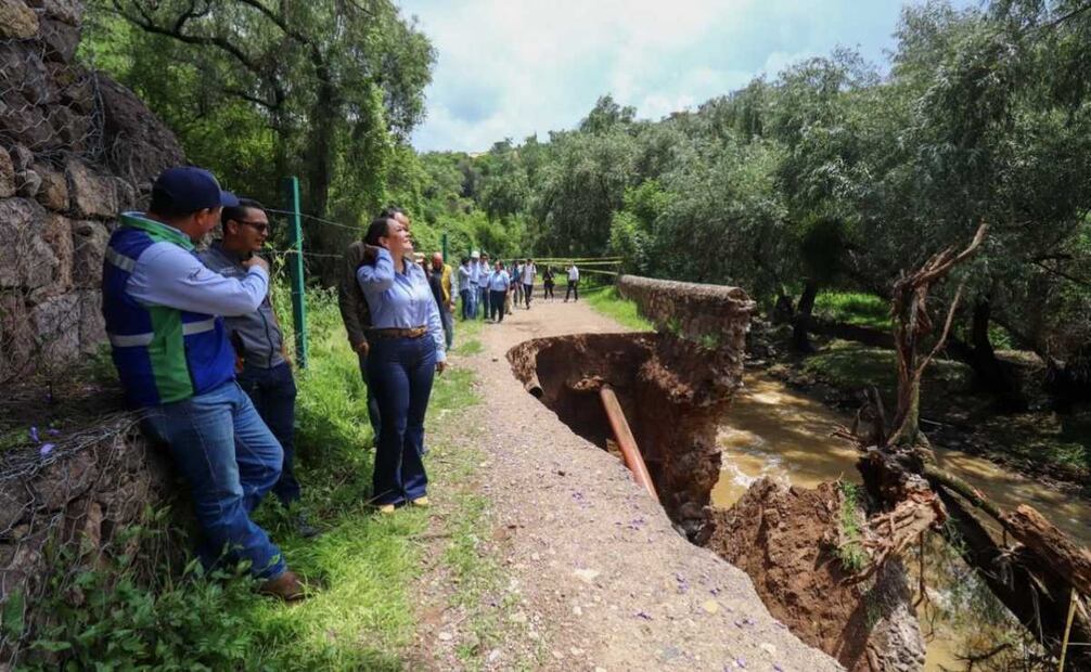 Socavones provocados por lluvia en Guanajuato (15/07/2025). Foto: Especial