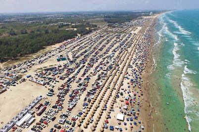 Turistas prefieren la Playa Miramar