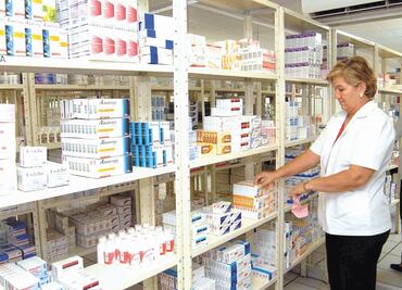 Declaratoria de la UNAM convoca a reducir el uso de antibióticos en un 50%, de lo contrario se desencadenarían millones de muertes