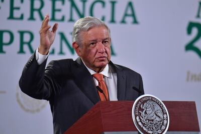 “No, no, quítalo”, AMLO corta video de 2016 en el que criticaba que partidos se repartían magistrados 
