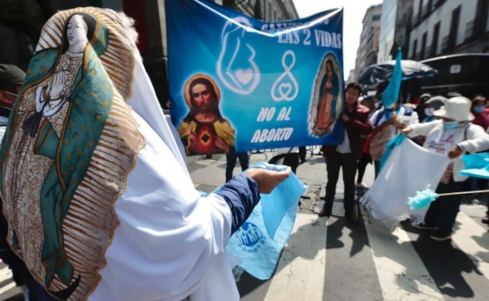 “La Corte quiere obligar a médicos a abortar”: Provida rezan por la objeción de conciencia