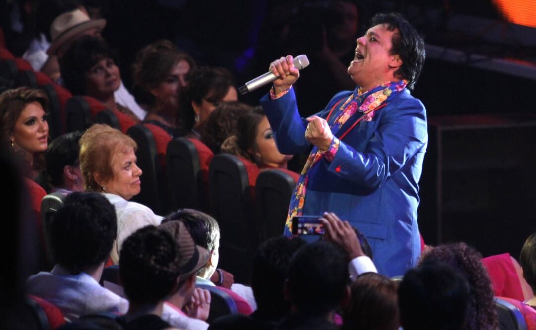 La familia de Juan Gabriel agradeció las muestras de apoyo y paciencia FOTO: ARCHIVO