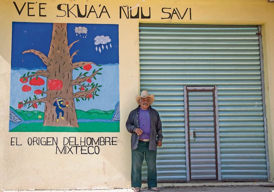 La Preparatoria Lázaro Cárdenas está ubicada en el municipio de San Juan Mixtepec, desde donde Juan Natividad pide que las personas sigan apoyando este proyecto. Foto: de Juana García