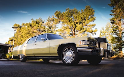 A subasta Cadillac de Elvis Presley con su firma