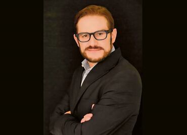 Regresa a EL UNIVERSAL Hernán Gómez Bruera con “Fuera de Tono”