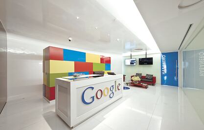 ¿No te has titulado? Estas empresas te pueden contratar 