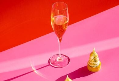 Deleita tus sentidos con estos maridajes de vino y postres