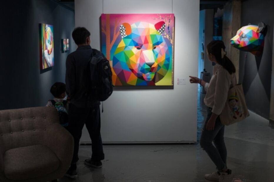El zoo digital de Okuda San Miguel llega a Hong Kong