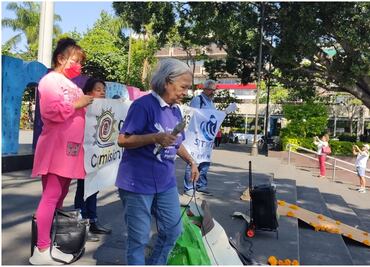 Colocan ofrenda en memoria de víctimas de feminicidio en Morelos; exigen justicia por casos registrados en la entidad